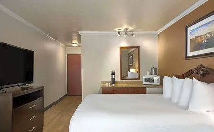 Ramada by Wyndham Moses Lake