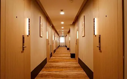 Shanghai Joyful Star Hotel-Free shuttle bus to Pudong Airport and Disneyland