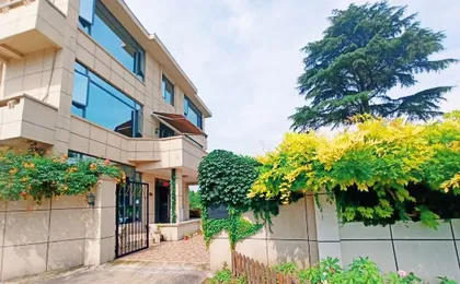 Meiyu Xiangjian Guesthouse