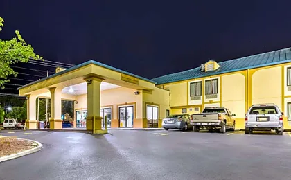 Quality Inn Auburn Campus Area I-85