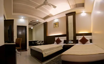 Aster Inn (Adults only)