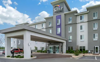 Garner Hotel Clarksville Northeast