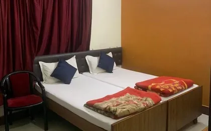 Narendra Guest House