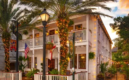 44 Spanish Street Inn