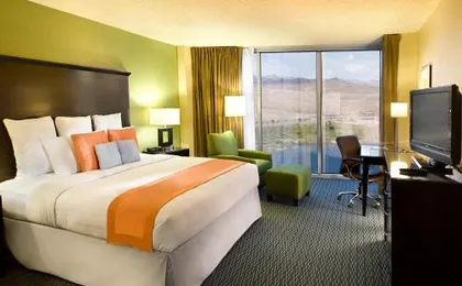Aquarius Casino Resort