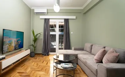 City Center Apt. on a Traffic Free Street