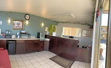 Sunset Inn