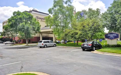 Hampton Inn Kansas City/Overland Park (H)