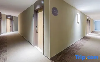 Homeinn · neo (Shanghai Pudong Avenue Xiepu Road Subway Station)
