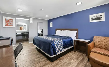 Western Inn by Capital O Cleburne TX
