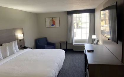 Days Inn & Suites by Wyndham Tahlequah
