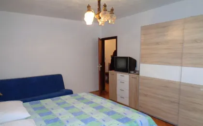 Apartments Ivica - Quiet Street