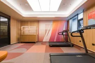 Orange Hotel Shenzhen Futian Shawei Metro Station