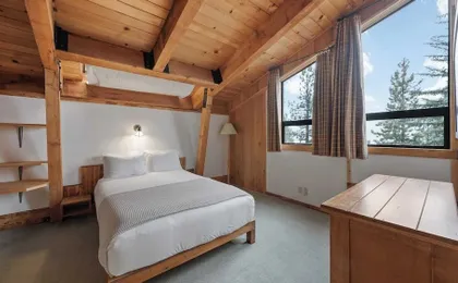 Cozy Donner Lake Cabin w/ Kayaks, Forest Views, Fireplace & Quick Ski Resort Access Donner Lake Refuge by Avantstay