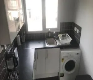 Modern 2 Bed Apt. 5 Mins To Common Wealth Games