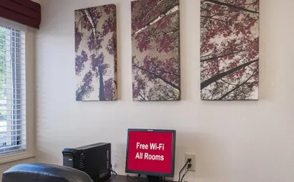 Red Roof Inn Plus+ Poughkeepsie