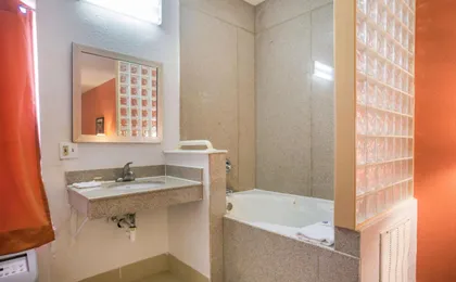 Budgetel Inns & Suites - Atlanta Galleria Stadium
