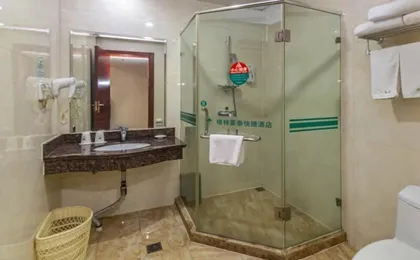 Greentree Inn Shanghai Minhang District Hongqiao Hub Qibao Express Hotel