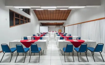 Oceano Praia Hotel