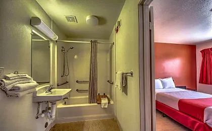 Motel 6 San Antonio, Tx Six Flags Fiesta TX - La Cantera Area