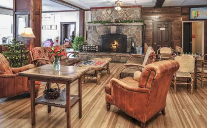 The Historic Crags Lodge