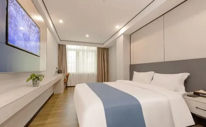 Yifang Hotel (Tianhe Sports Center, Guangzhou East Railway Station Branch)