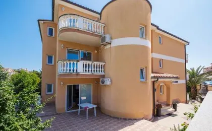 Apartments Canaria
