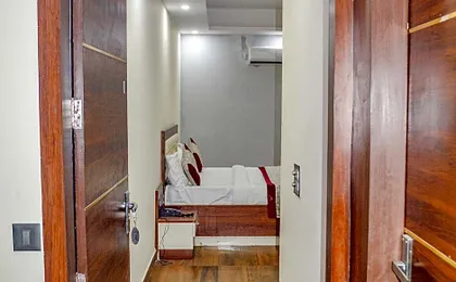 FabHotel The Golf Inn - Nr Botanical Garden Metro
