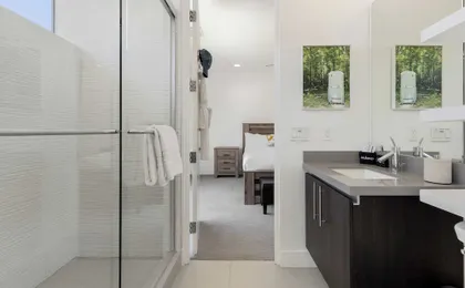 Sleeps 40 3 Luxe Villas Next to Empire Polo Club Putting Green & Pickleball