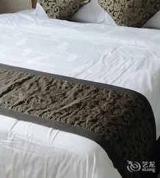 Meijng Bay Hotel