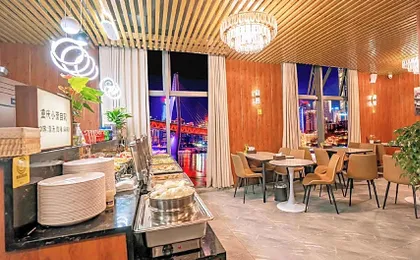Chongqing Sujiang Yunduan Riverview Hotel