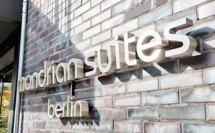 Mondrian Suites Berlin Checkpoint Charlie