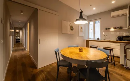 Fotofever Apt, Two Bedrooms with Air Conditioned in Elegant Shopping Area, Close To Vatican City