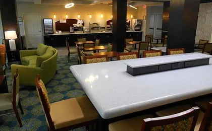 Holiday Inn Express & Suites Houston Northwest-Brookhollow By IHG