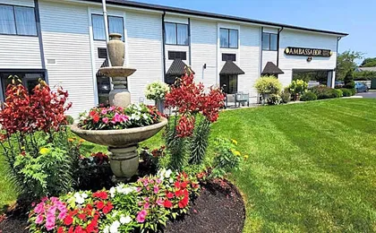 Ambassador Inn & Suites