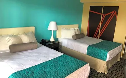 Howard Johnson by Wyndham Hartford South - Rocky Hill