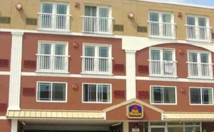 Gold Leaf Hotel of Dewey