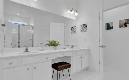 Upstay Epic 15br Mansion for Big Groups Near Parks