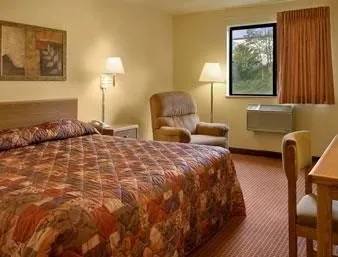 Super 8 Altoona
