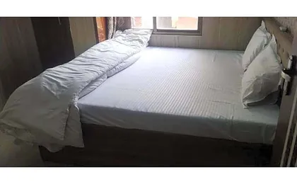 Virendra Palace Guest House