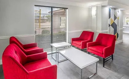 Motel 6 Dallas, TX - Market Center