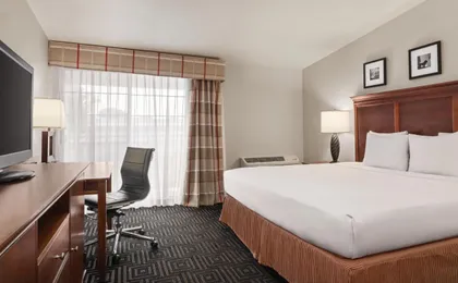 Country Inn & Suites by Radisson, Woodbury, Mn