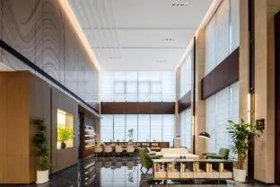 Atour Hotel Chongqing Jiangbei Airport Huanshan Park Metro Station