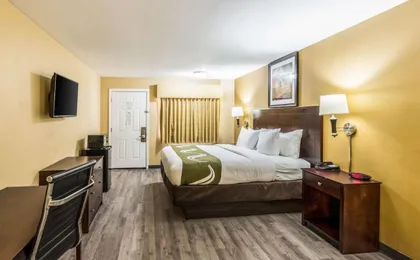 Quality Inn