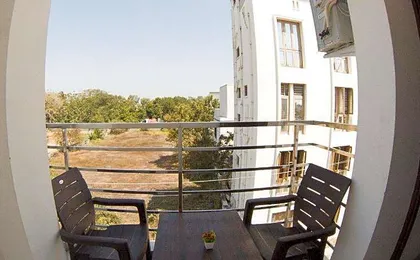 Royal Beach Service Apartment