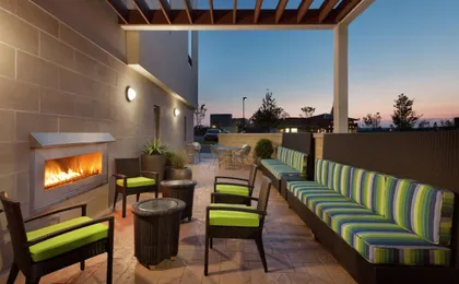 Home2 Suites by Hilton Durham Chapel Hill (H)