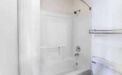 Super 8 by Wyndham Yorkville