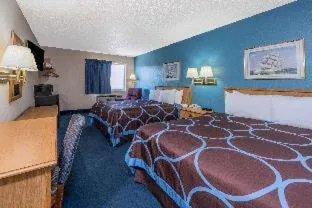 Super 8 by Wyndham Potosi