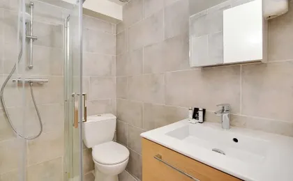 Studio in the Heart of the Marais !
