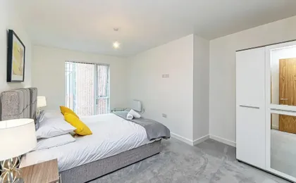 Halo House by Guestz